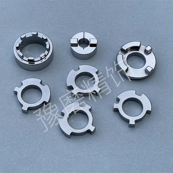 去毛刺拋光機(jī).jpg